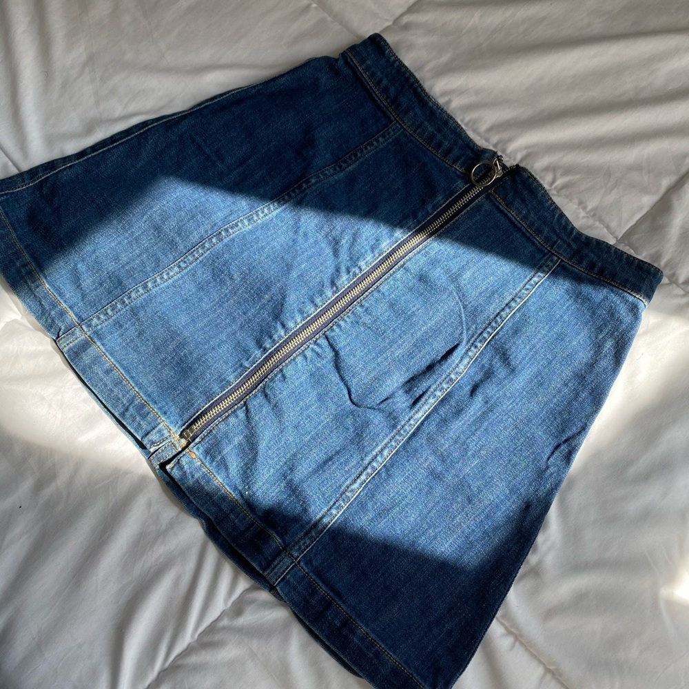 H&M A-Line Denim Full-Zip Seams Miniskirt Like New